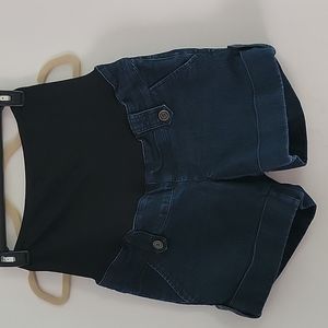 First Kick maternity shorts
